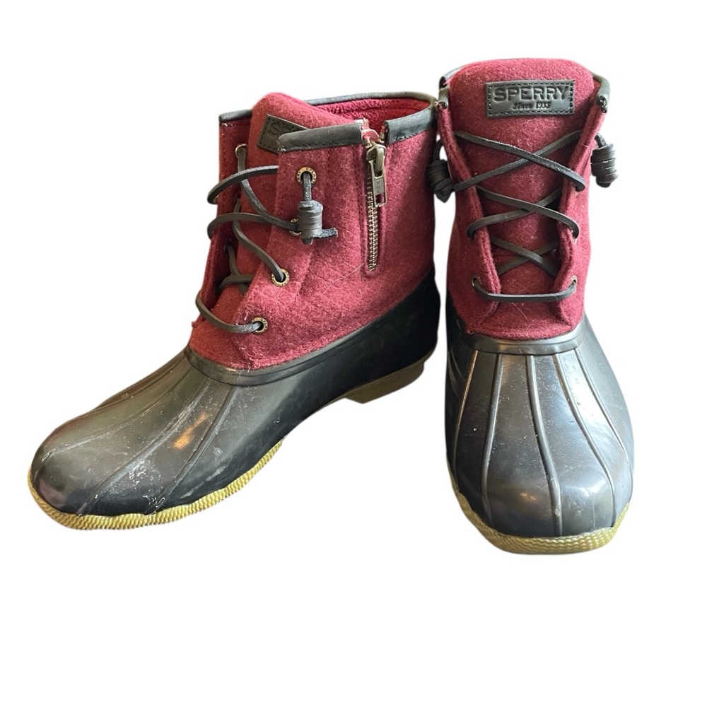 Sperry Women's Burgundy and Black Winter Boots